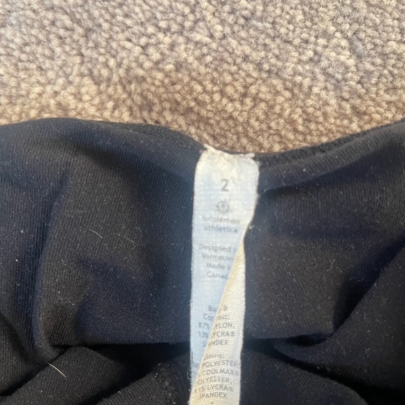 Lululemon Pants Gently Used Size 2 - Picture 2 of 2